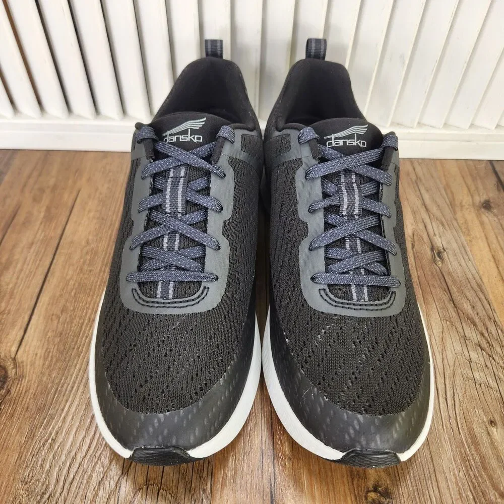 Dansko Sky Mesh Walking Shoes Womens Sz 7 Black White Athletic Comfort Sneakers